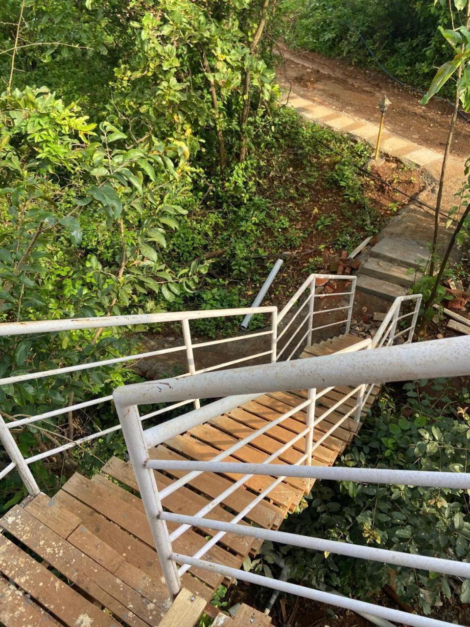 Eshi Resorts And Restaurant - Bhimashankars Jungle Luxury Resort Taleghar Dış mekan fotoğraf