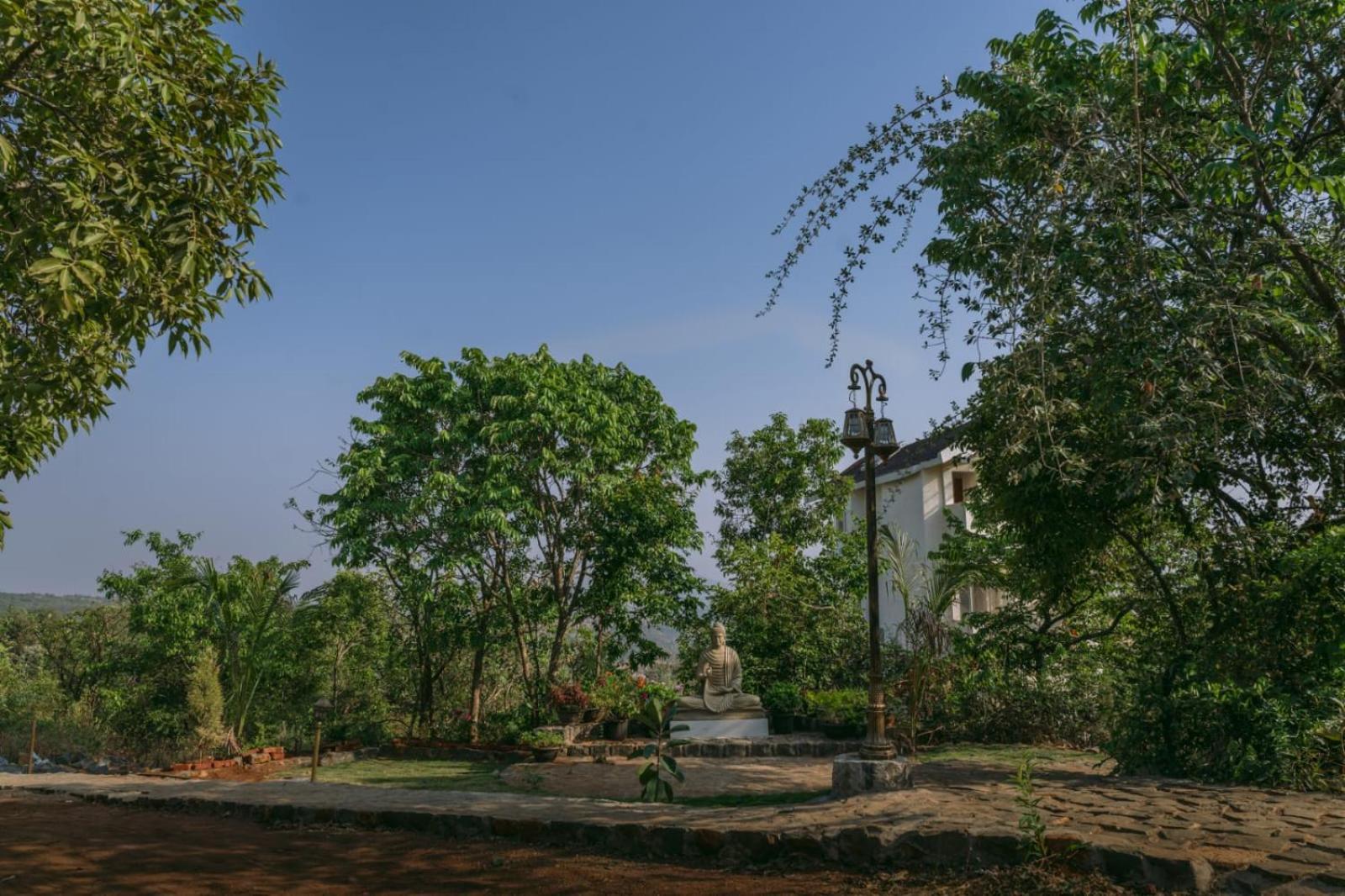 Eshi Resorts And Restaurant - Bhimashankars Jungle Luxury Resort Taleghar Dış mekan fotoğraf